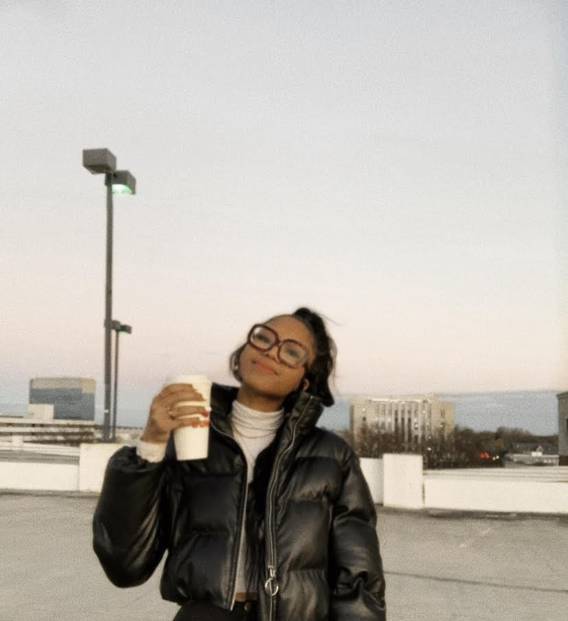 Mikayla Hunt: Editor-in-Chief of PopGabble & Photographer